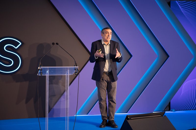 Liderando en la era de Inteligencia Artificial - David Carmona